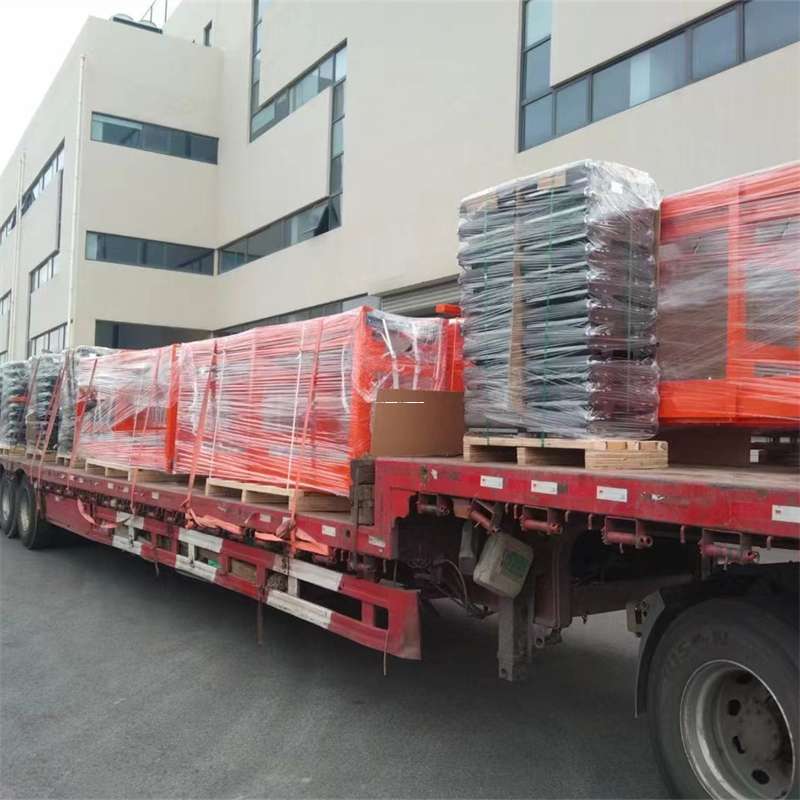 江苏盐城东台到新疆伊犁霍城县物流公司江苏盐城东台至新疆伊犁霍城县物流专线往返运输